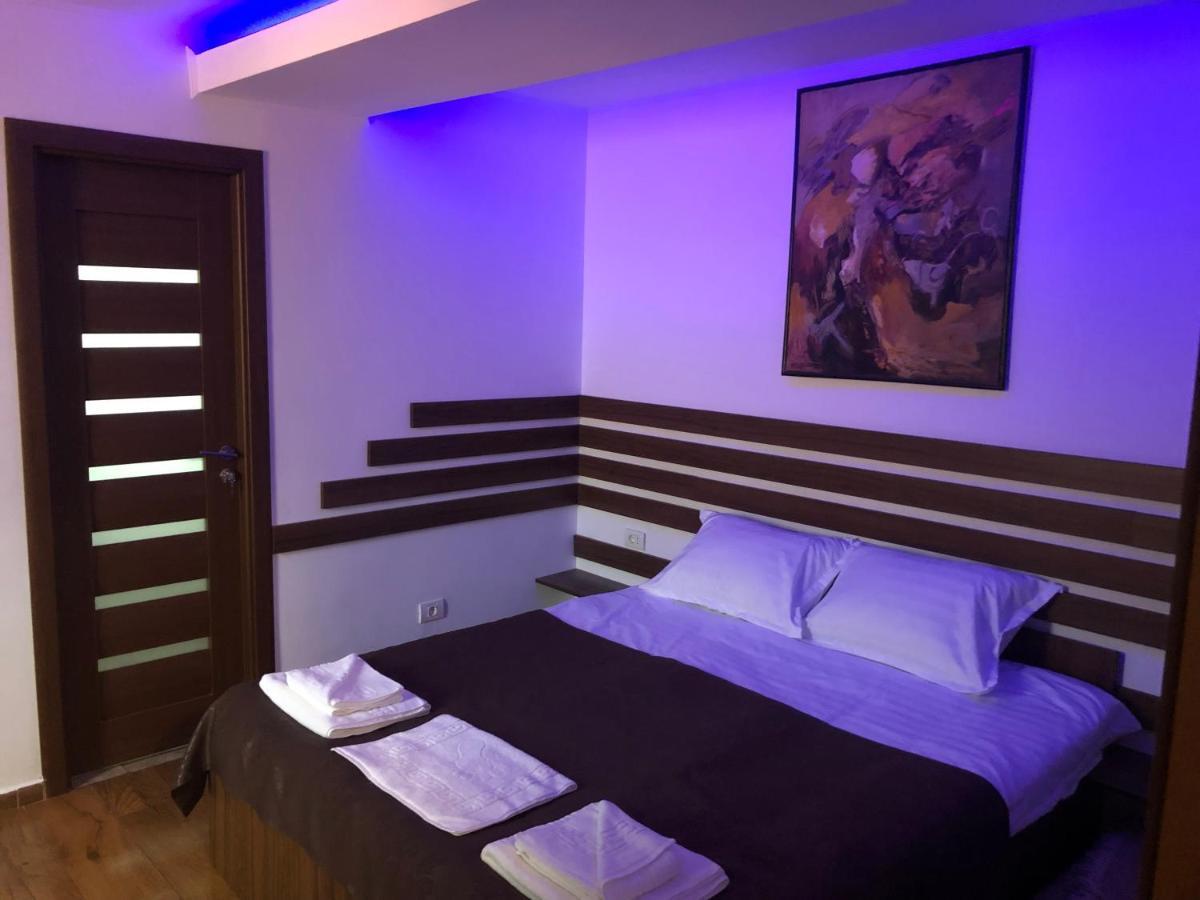 Apartament 2 Camere La Casa - Bucuresti エクステリア 写真