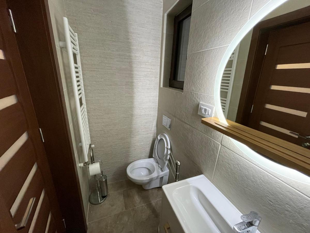 Apartament 2 Camere La Casa - Bucuresti エクステリア 写真