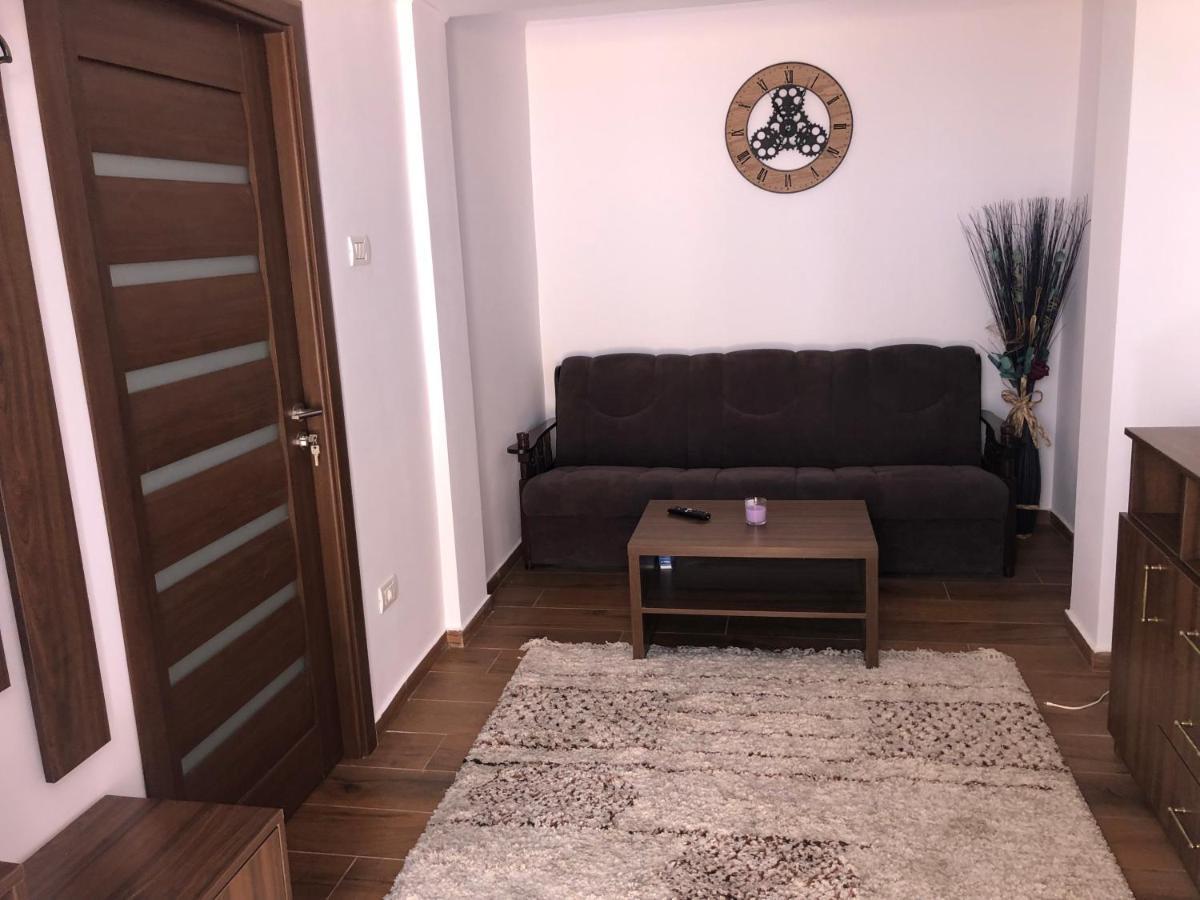 Apartament 2 Camere La Casa - Bucuresti エクステリア 写真