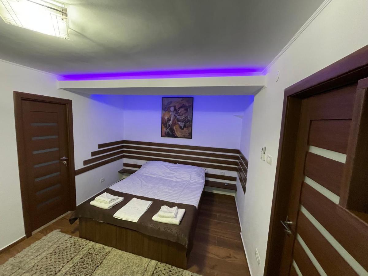 Apartament 2 Camere La Casa - Bucuresti エクステリア 写真