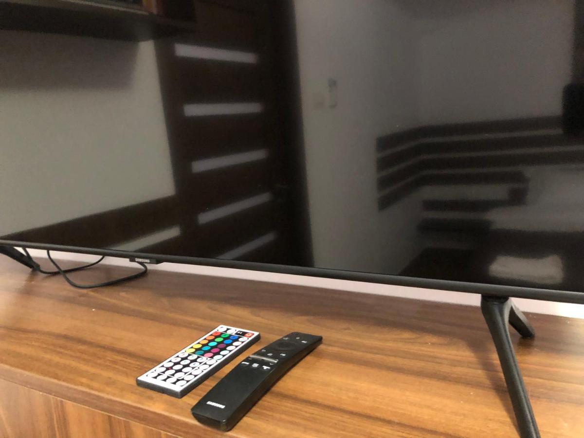 Apartament 2 Camere La Casa - Bucuresti エクステリア 写真