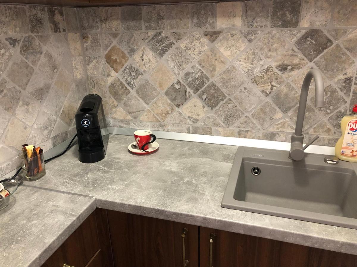 Apartament 2 Camere La Casa - Bucuresti エクステリア 写真