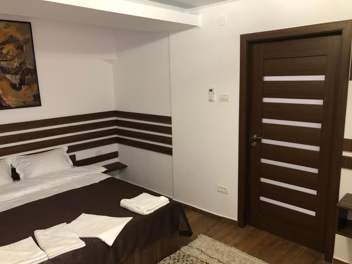 Apartament 2 Camere La Casa - Bucuresti エクステリア 写真