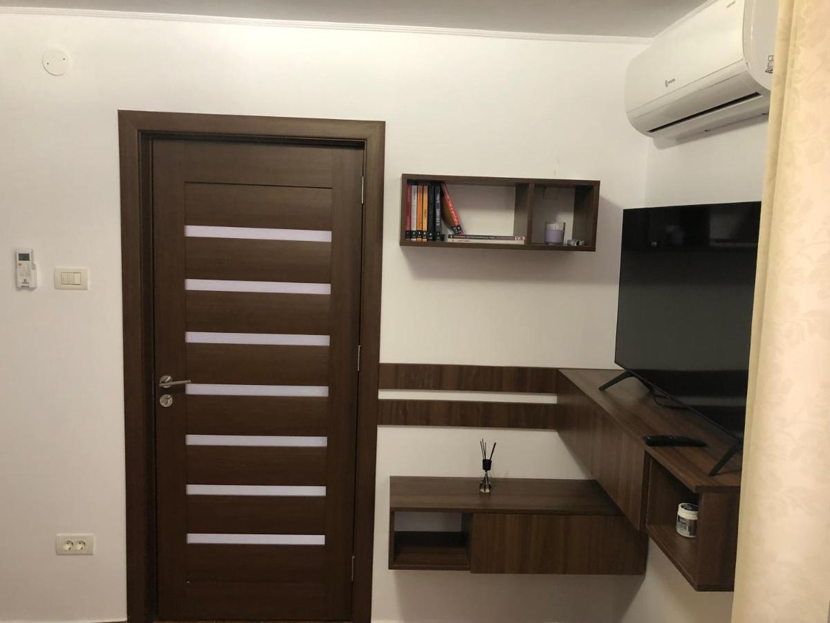 Apartament 2 Camere La Casa - Bucuresti エクステリア 写真