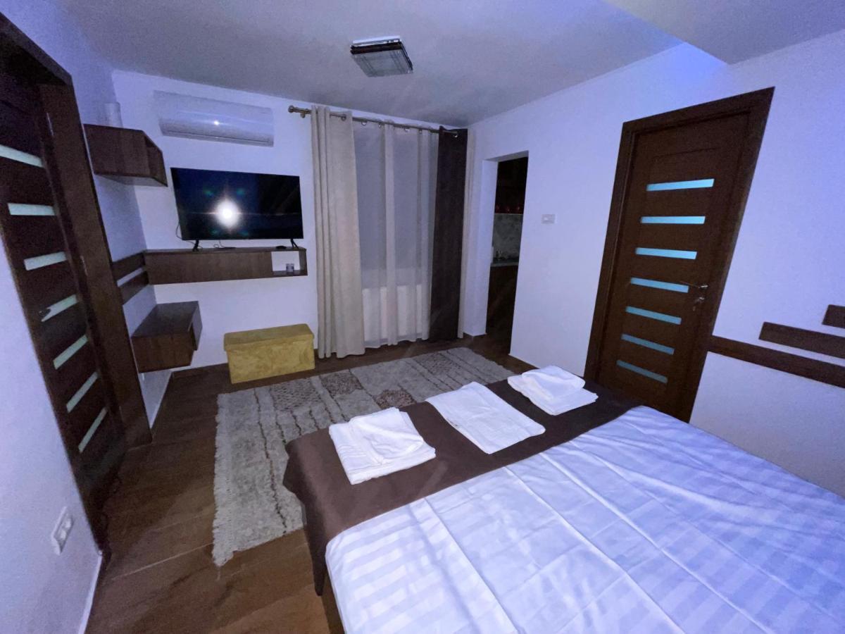 Apartament 2 Camere La Casa - Bucuresti エクステリア 写真