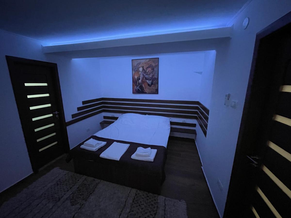 Apartament 2 Camere La Casa - Bucuresti エクステリア 写真